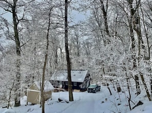 Exterior - Whiskey Hill Cabin a mountain escape in Virginia wine country (Linden)