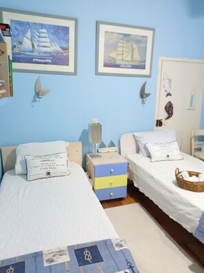 3 camere, ferro/asse da stiro, Wi-Fi gratuito, lenzuola