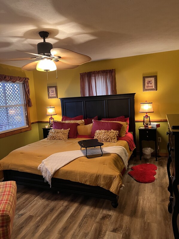 2 bedrooms, WiFi, bed sheets