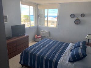 2 室のベッドルーム、アイロン / アイロン台、WiFi、ベッドシーツ