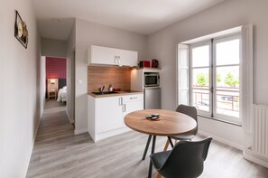 Classic Apartment, Ensuite, City View (Appt Confort 2 pers) | Free WiFi - Malicorn' Appart-hôtel (Malicorne-sur-Sarthe)