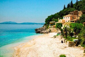 House | 2 bedrooms - Kalliopi Private Pool Walk to Beach A C Wifi Car Not Required - 179 (Corfu)