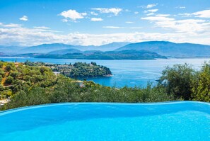 Villa | 3 bedrooms - Bougainvillea Large Private Pool Walk to Beach Sea Views A C Wifi Car Not Required Eco-friend - 195 (Corfu)