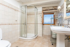 Bathroom - Spiros Jetty House Walk to Beach Sea Views A C Car Not Required - 302 (Paxos)