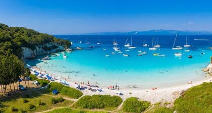 Spiros Jetty House Walk to Beach Sea Views A C Car Not Required - 302