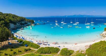 Limani Walk to Beach Sea Views A C Car Not Required - 303