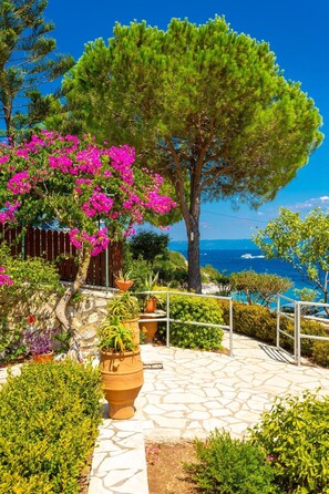 Villa | 3 bedrooms, WiFi