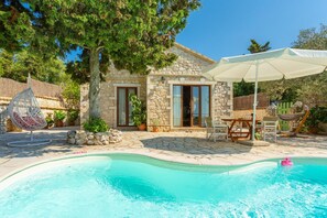 House | 1 bedroom, WiFi - Villa Gallini Large Private Pool Walk to Beach Sea Views A C Wifi - 979 (Paxos)