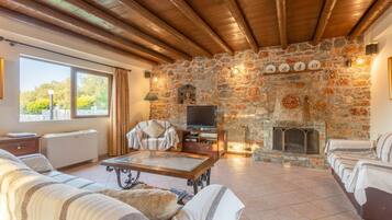 4 bedrooms, soundproofing, WiFi