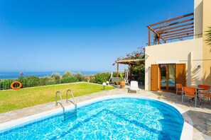 Villa | 3 bedrooms - Villa Garifallia Large Private Pool Sea Views A C Wifi - 1892 (Rethymno)