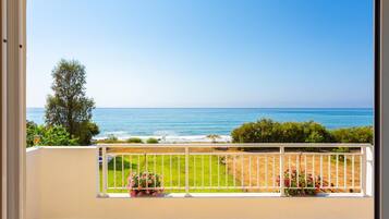 Villa | 3 bedrooms, WiFi