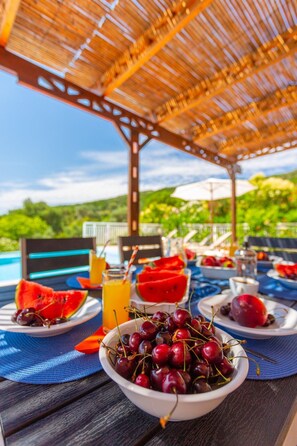 Villa | 2 bedrooms - Villa Peach Large Private Pool Walk to Beach Sea Views A C Wifi Car Not Required - 2181 (Kefalonia)