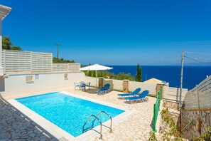 3 bedrooms - Villa Martha Large Private Pool Walk to Beach Sea Views A C Wifi Car Not Required - 2247 (Paxos)