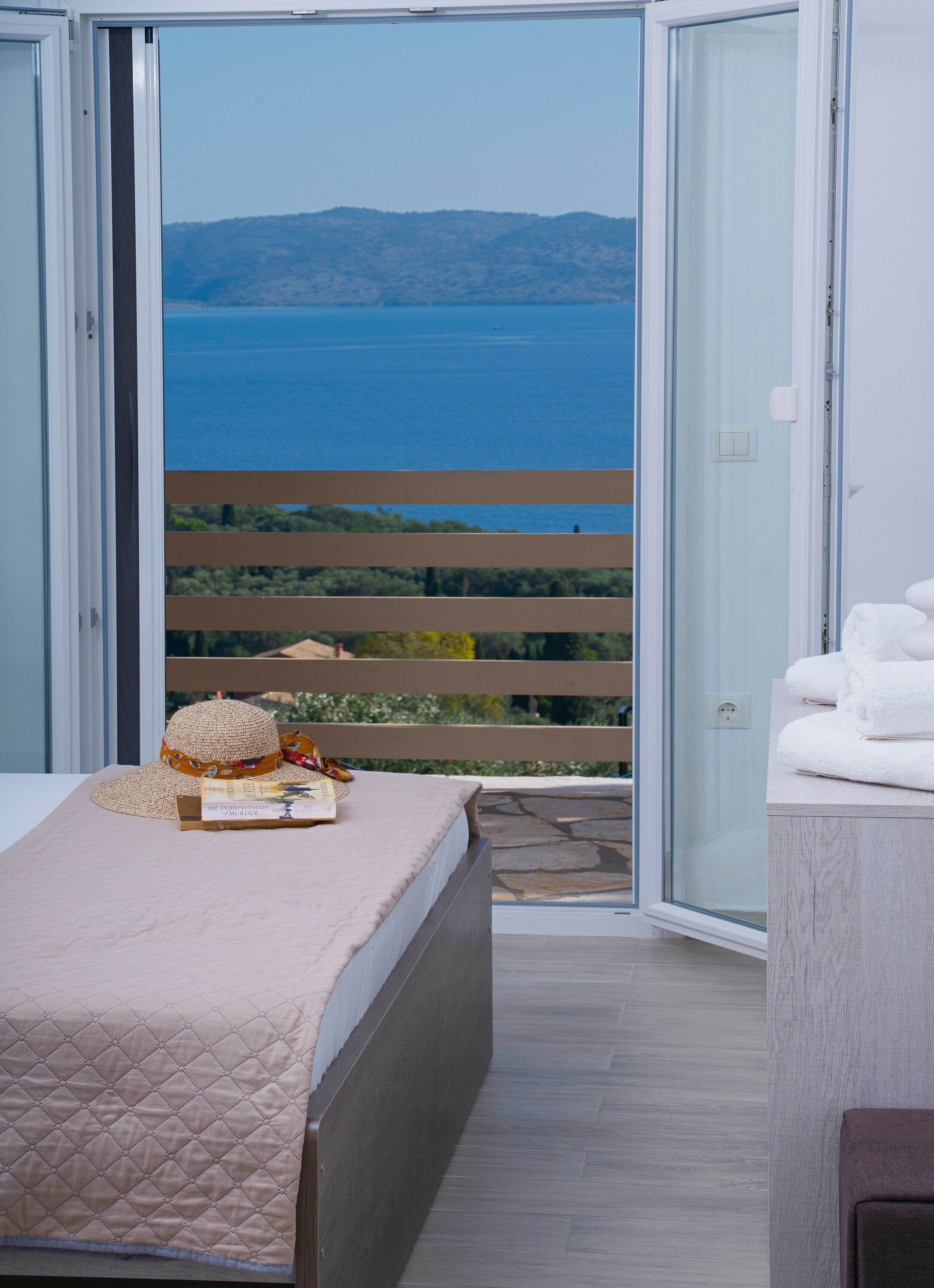 House, 2 Bedrooms, Sea View | 10 bedrooms, in-room safe, iron/ironing board, free cots/infant beds