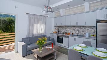 Nhà, 2 phòng ngủ, quang cảnh biển | Khu phòng khách