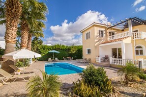 3 bedrooms - Villa Anastasia Large Private Pool Walk to Beach A C Wifi Car Not Required Eco-friendly - 2400 (Pegeia)