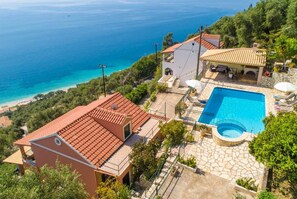 House | Pool