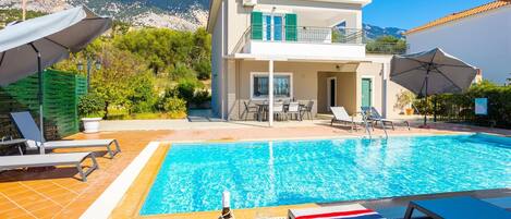 Villa | 3 bedrooms, WiFi