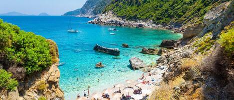 3 bedrooms, in-room safe