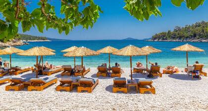 Villa Tassoula Large Private Pool Walk to Beach Wifi - 2830