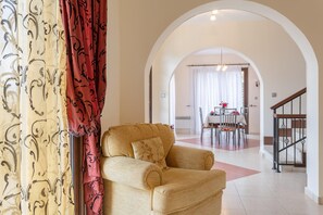 3 bedrooms, WiFi