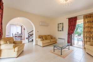 Villa | 3 habitaciones y wifi 