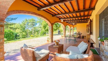 Villa | 4 bedrooms, WiFi