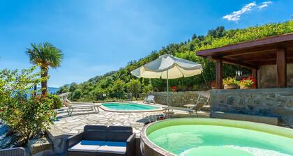 Villa Casale Le Selve Large Private Pool Wifi - 3099