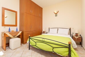 2 bedrooms