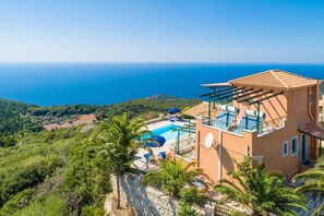 2 bedrooms - Villa Vera Large Private Pool Sea Views A C Wifi Eco-friendly - 914 (Kefalonia)