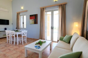 Interior - Nafsika Beach House Large Private Pool Walk to Beach Sea Views A C Wifi Car Not Required - 1880 (Kefalonia)