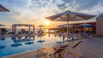 Villa | 3 bedrooms, WiFi