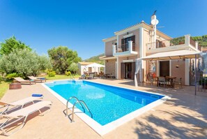 Villa | 3 bedrooms - Villa Eufrosini Large Private Pool Walk to Beach Sea Views A C Wifi Car Not Required - 2301 (Kefalonia)