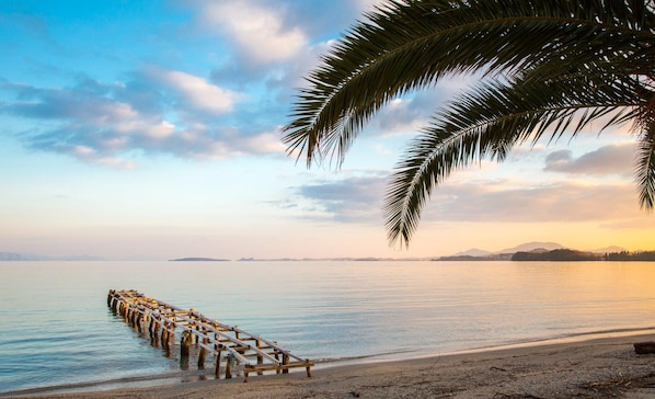 House | 3 bedrooms - Villa Thalassa Large Private Pool Walk to Beach Sea Views A C Wifi Car Not Required - 920 (Corfu)