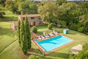 Villa | 4 habitaciones y wifi