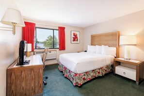 2 Room Suite Balcony | Escritorio, wifi gratis y ropa de cama 