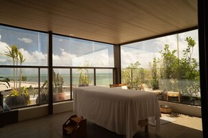 Körperbehandlungen, Körperpeelings, Massageanwendungen