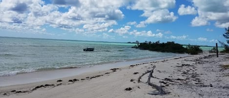 Liegestühle, Strandtücher