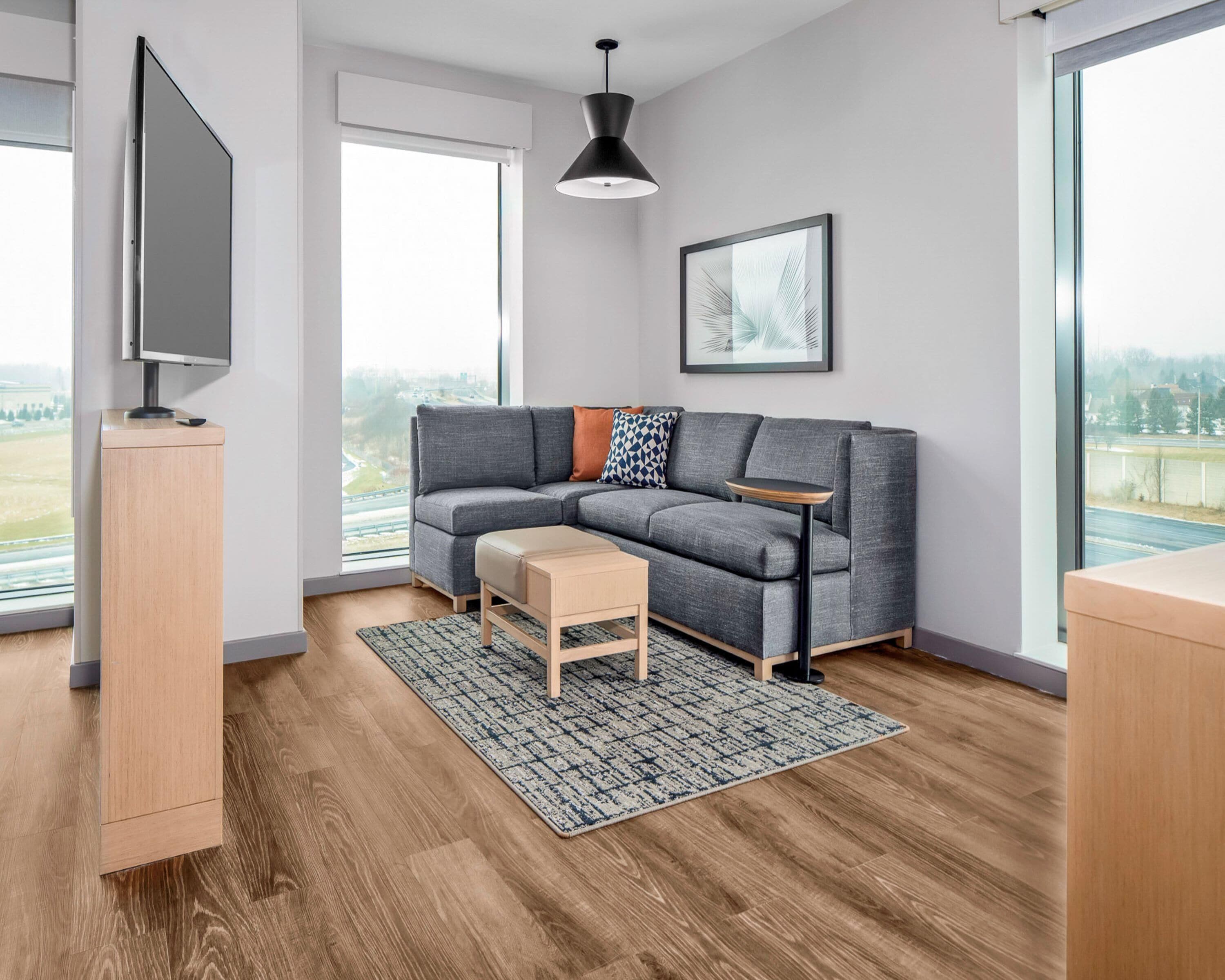 in-room safe, desk, laptop workspace, blackout curtains