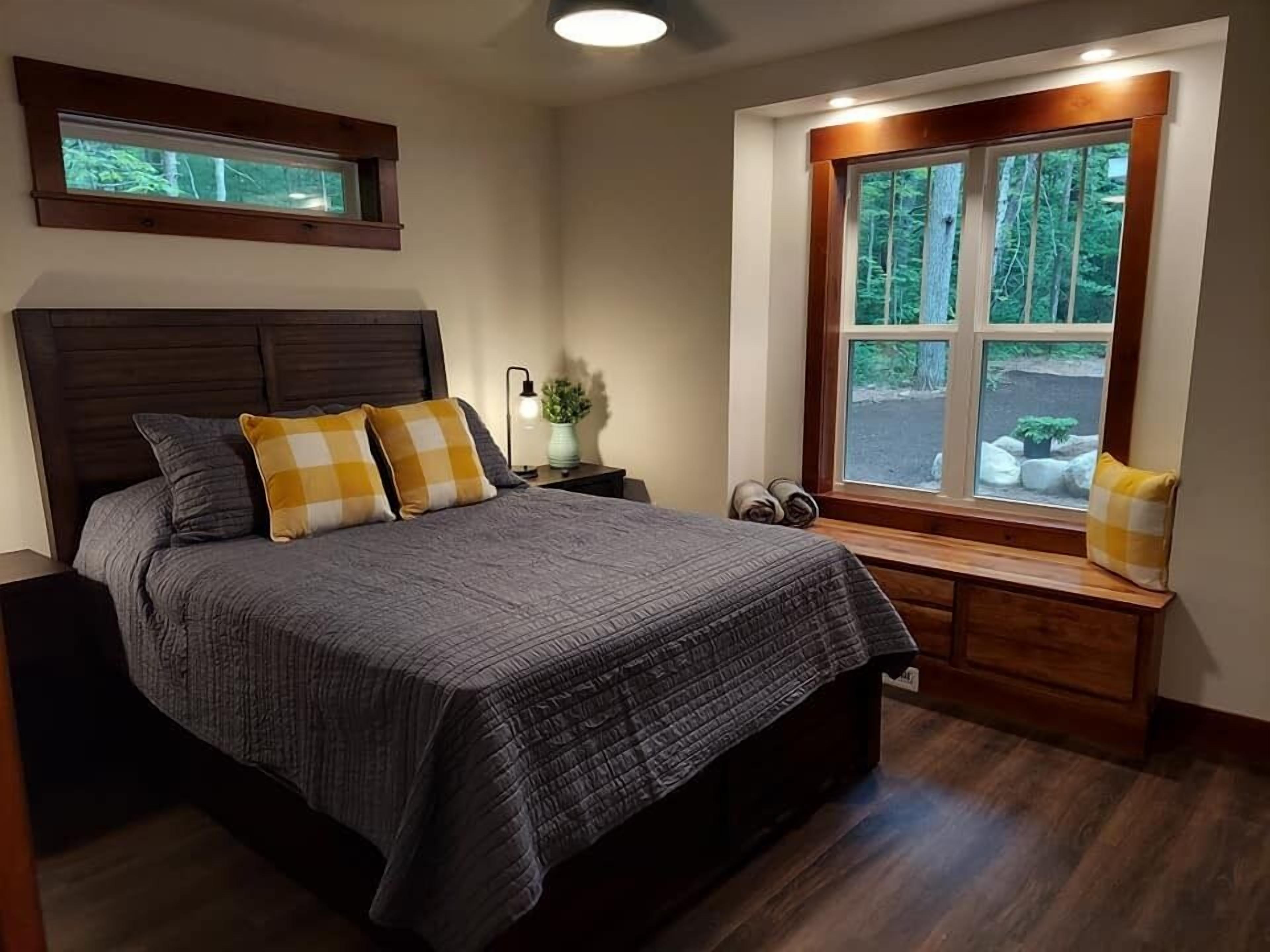 Wanderlust Cottage at Lazy Days on the Manitowish Chain