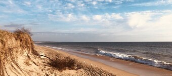 Fisherman's cottage, close to the beach, 2 bedrooms + living room with sofa bed