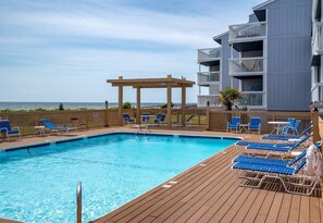 Outdoor pool - Top Floor Carolina Beach Condo ☀ Private Beach Access ☀ Oceanfront Pool (Carolina Beach)
