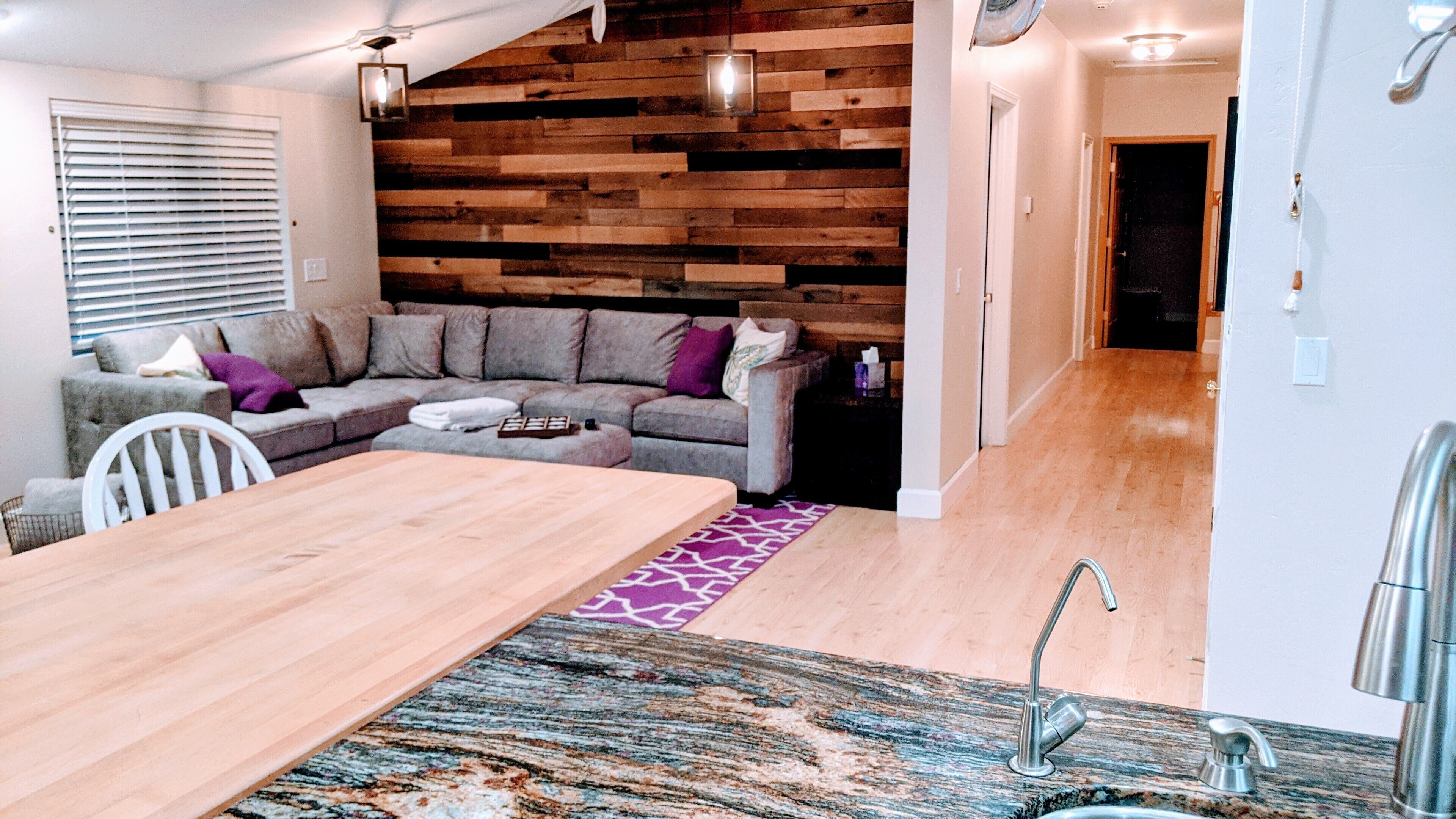 Private Oak Creek Cottage