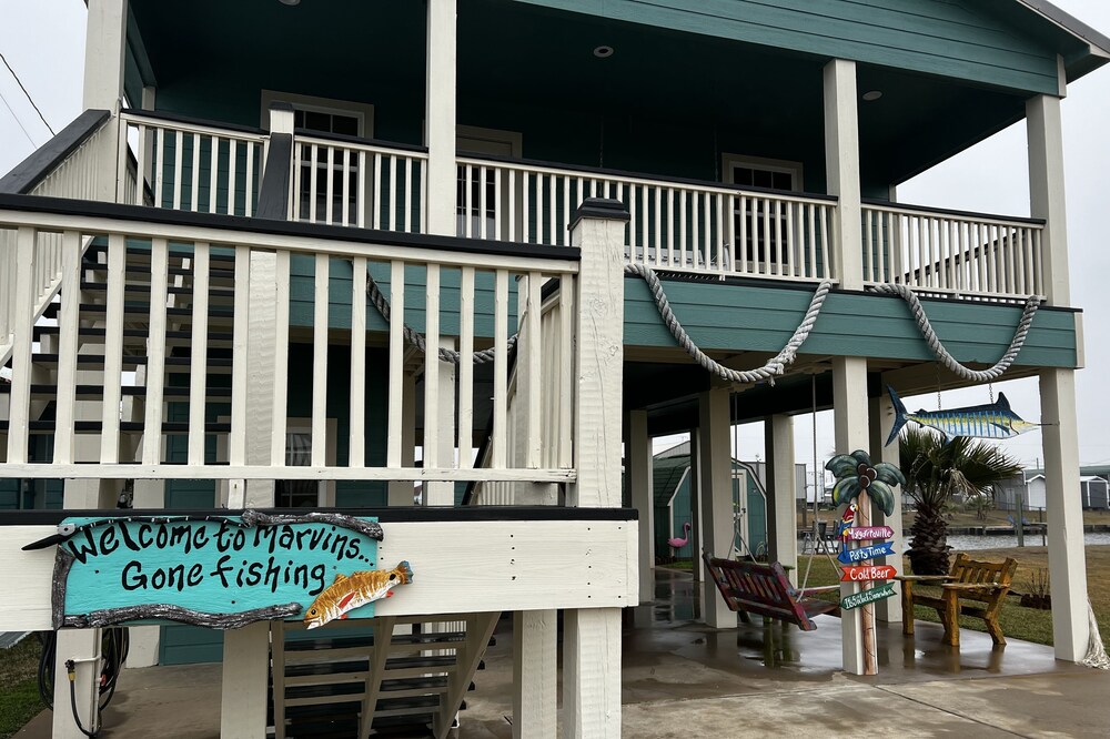 WEEKLY DISCOUNT | Year Built 2015 | Beach & Sport Fishing | Boat House and Pier