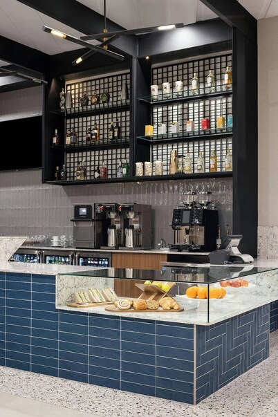 Delta Hotels by Marriott Grande Prairie Airport