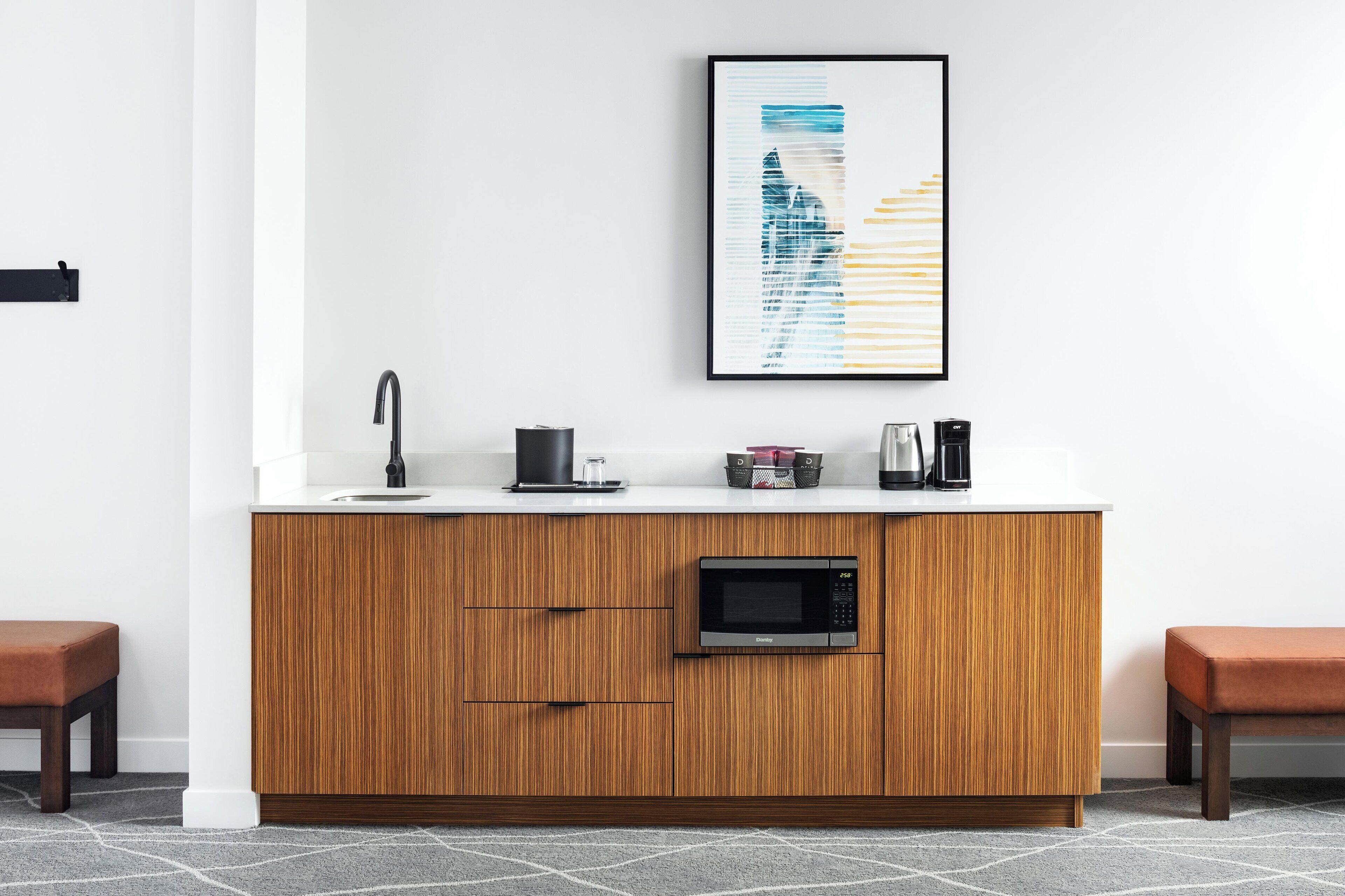 suite, 1 bedroom | 1 bedroom, desk, laptop workspace, iron/ironing board