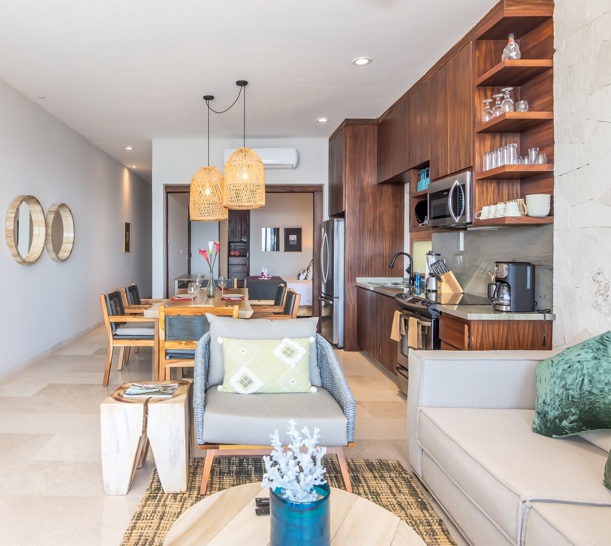 NEW! AMAZING OCEAN VIEW! RIGHT ON THE BEACH WITH RESTAURANT ONSITE!