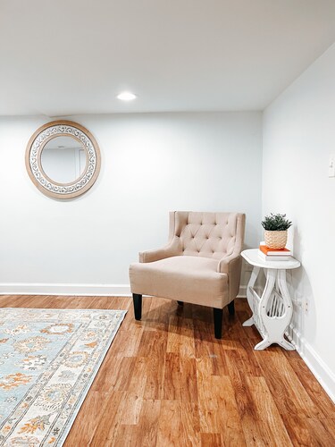 Entire house 1 city block from Wrigley Field.