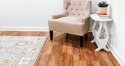 Entire house 1 city block from Wrigley Field.