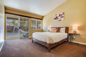 5 Schlafzimmer, Bügeleisen/Bügelbrett, kostenloses WLAN, Bettwäsche